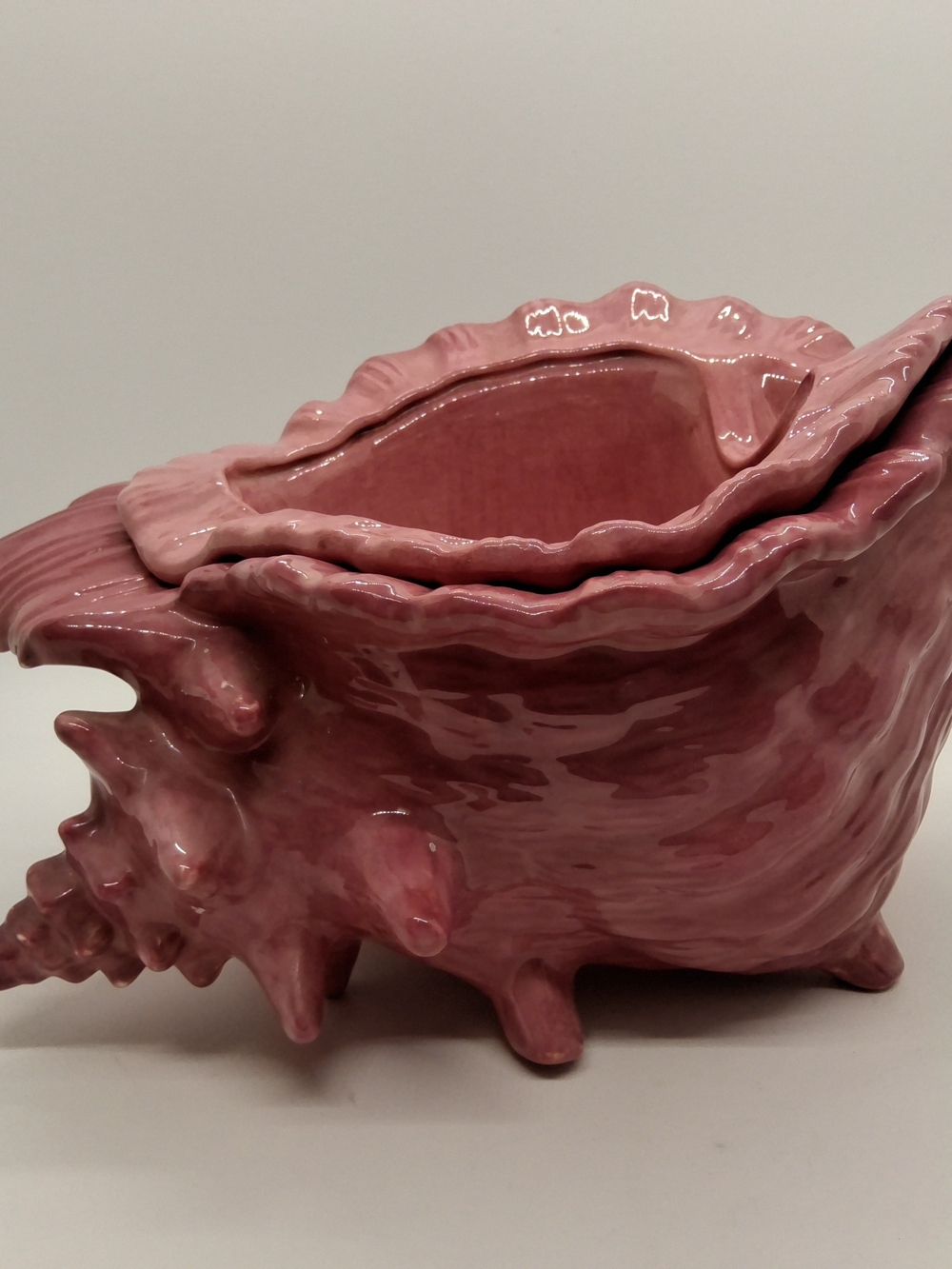 Handcrafted 1980's Ceramic Shell Planter with African Violet Insert. Rare Find!